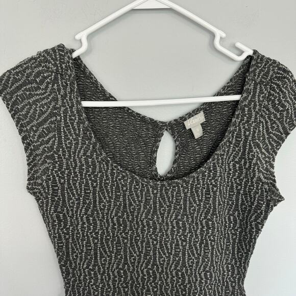 Vanity Cap Sleeve Fit & Flare Dress Women's Size Small Dark Gray & White Pockets - Picture 4 of 9